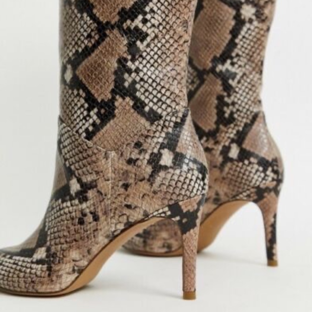 NEW Steve Madden Kinga Snakeskin knee High Boots - Picture 3 of 4